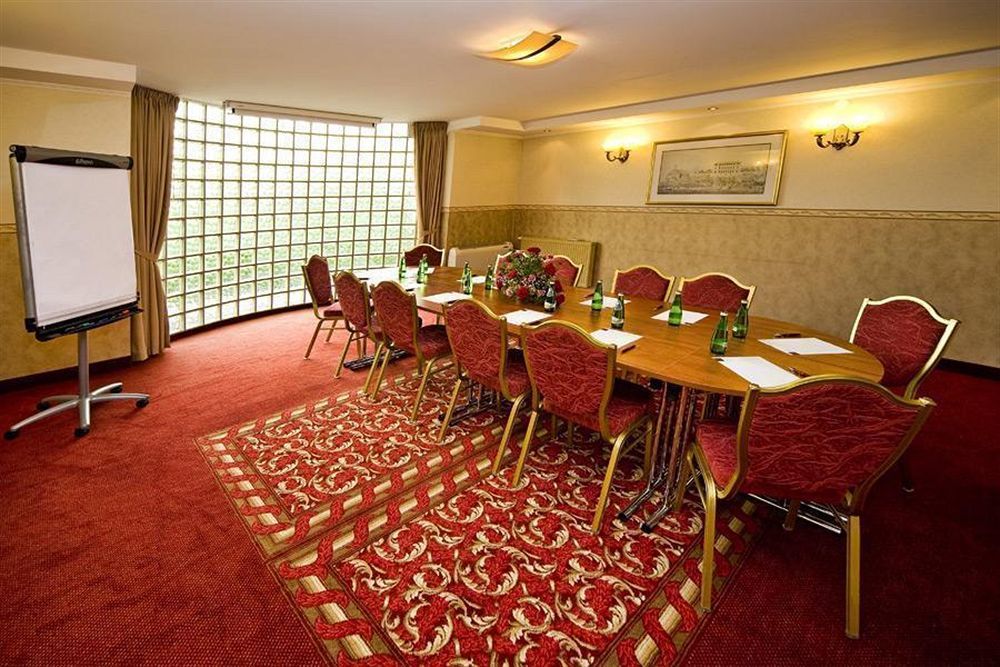 Hotel Boss Warsawa Bagian luar foto